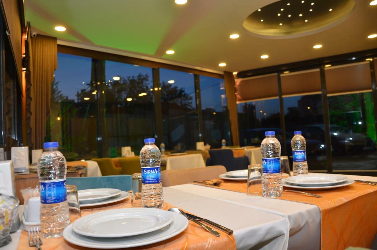 Grand Lark Hotel Adalar Extérieur photo